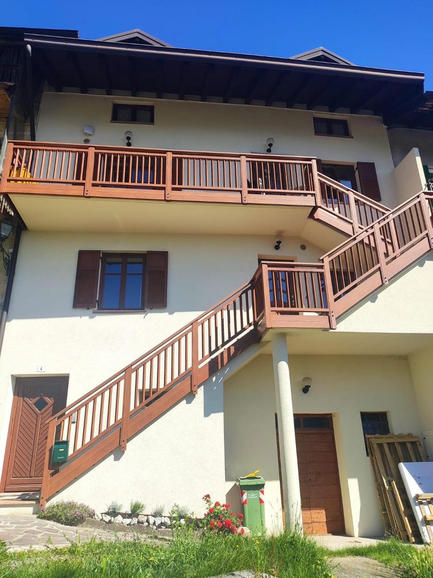 Casa Vacanze Lavanda & Rosmarino Telve Екстер'єр фото